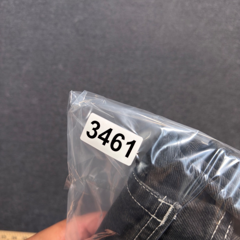 Levi's Ribcage Straight Ankle Jeans Women's 28 Black High Rise Button Fly Denim - Picture 9 of 9